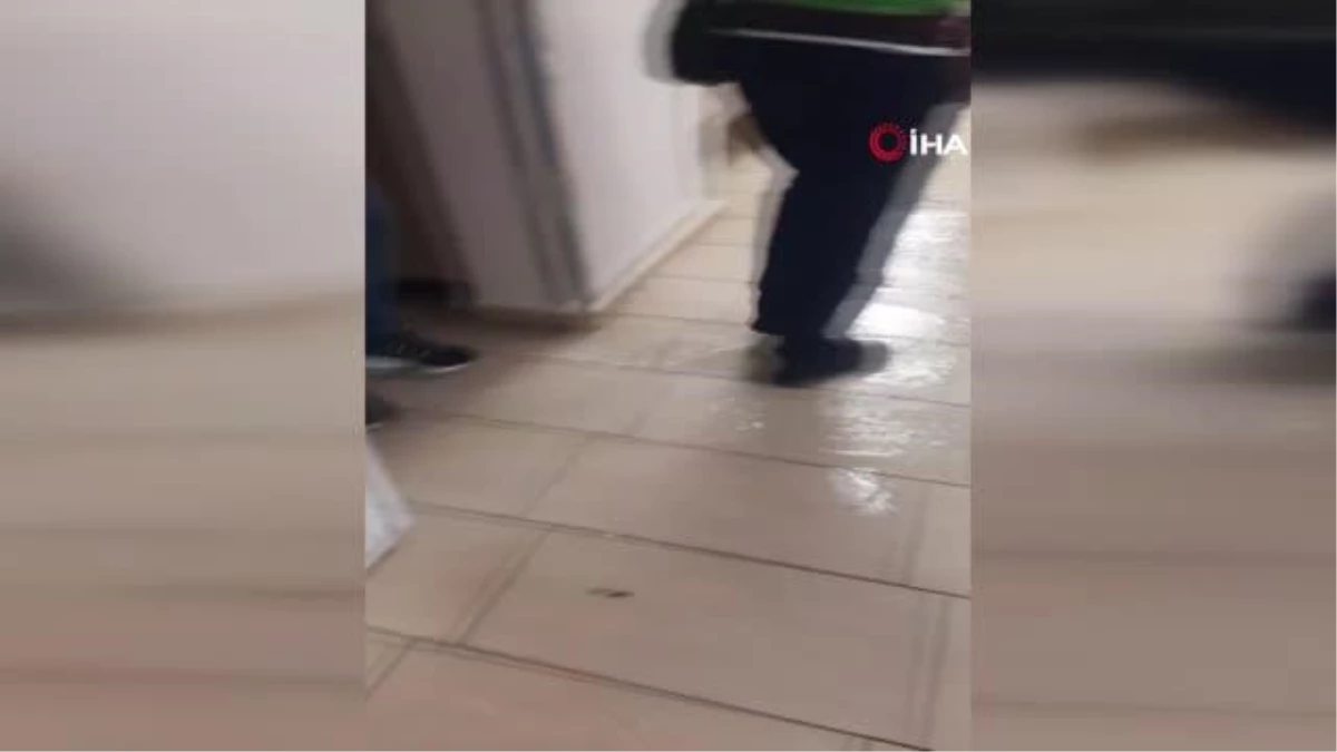 Akhisar Devlet Hastanesi'nde su baskını: Tahliye edilen hasta sayısı 62'ye yükseldi